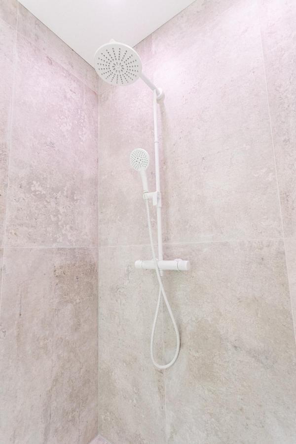 Exklusive Design Appartement Creme De La Creme Neubau Pfungstadt Esterno foto